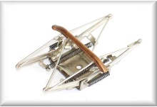 Current collector (pantograph) with copper collector-shoe gear, according to Mikado 5.1, suitable for ST 800, DL 800, price per piece.